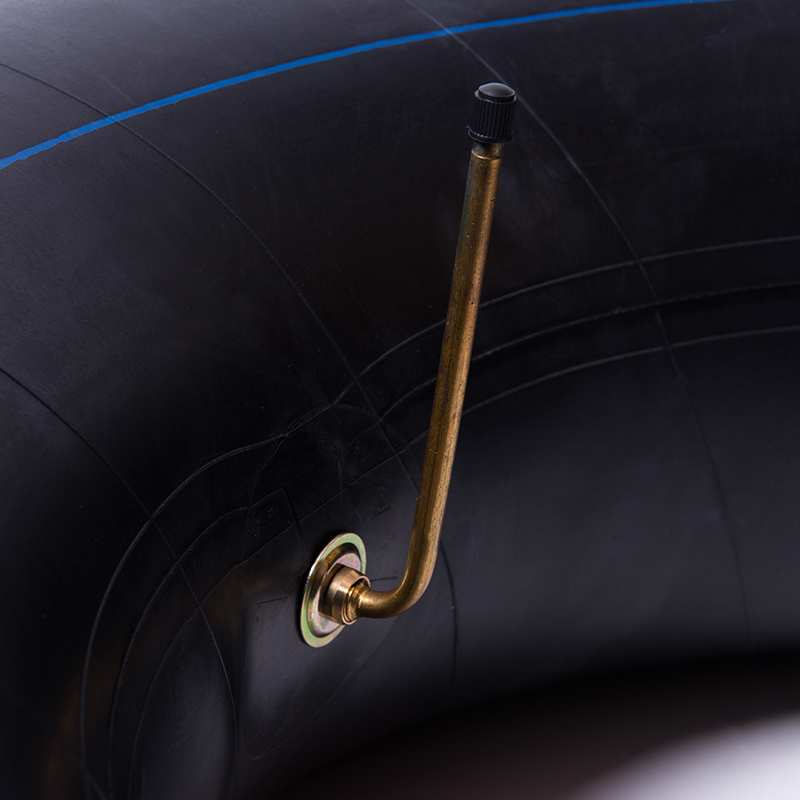 1400R24 TR179A Heavy truck inner tube 4.jpg